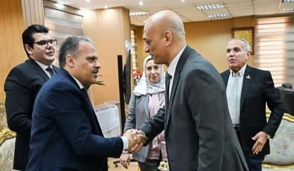 رئيس مركز ومدينة مشتول السوق يقدم التهنئة لمحافظ الشرقية بمناسبة عيد الفطر المبارك