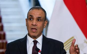   وزير الخارجية يبحث مع نائب الرئيس الفلسطيني تطورات الأوضاع بغزة