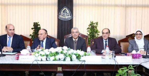 تعليق الدراسة بجامعة الزقازيق حضوريًا واستمرارها أونلاين غداً وبعد غد