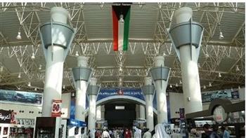   اندلاع حريق داخل مطار الكويت الدولى في هجوم مسيرات