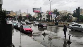   بسبب الطقس السيئ.. الكهرباء تناشد المواطنين الابتعاد عن أعمدة الإنارة 