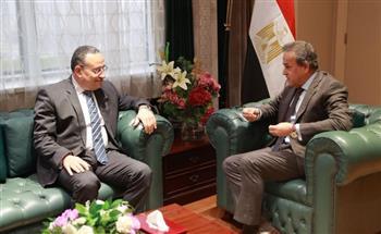 وزيرا الصحة والتعليم العالي يبحثان استراتيجية لتدريب الكوادر الطبية بكافة التخصصات