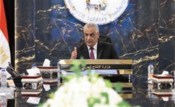 وزير الدولة للإنتاج الحربي يتابع سير العمل بالجهات التابعة