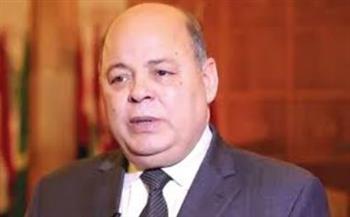   تخليد مسيرة صابر عرب وزير الثقافة الأسبق.. وضع لافتة باسمه ضمن مشروع "عاش هنا"