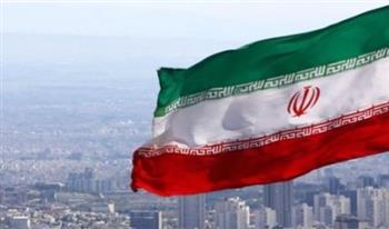   دعوات طمأنة واستعدادات سرية.. إيران بين الداخل والخارج