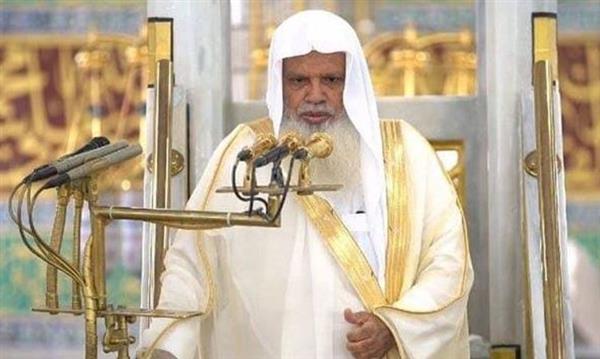 خطيب المسجد النبوي : حافظوا على طاعات رمضان ولا تفرطوا فيها