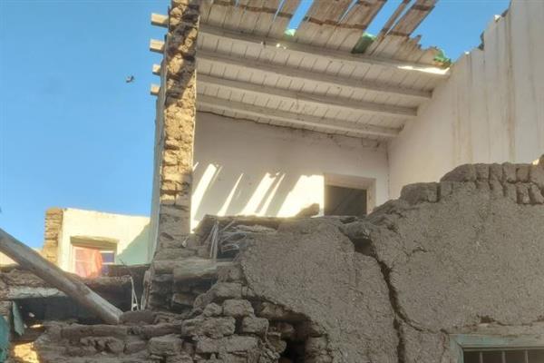 أمطار المنوفية تتسبب في انهيار حظيرة وجزء من منزل في أبو نشابة