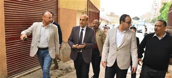 محافظ أسيوط يتفقد السوق الحضاري ويعلن خطة لتطويره واستيعاب الباعة الجائلين