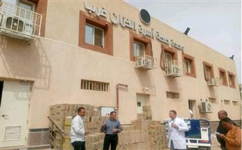   جولة مفاجئة لمحافظ أسوان بوحدة "الخزان غرب" لدعم منظومة التأمين الصحي الشامل