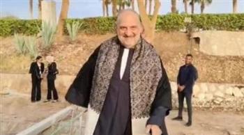 خالد الصاوي يلفت الأنظار في افتتاح مهرجان الأقصر للسينما الأفريقية