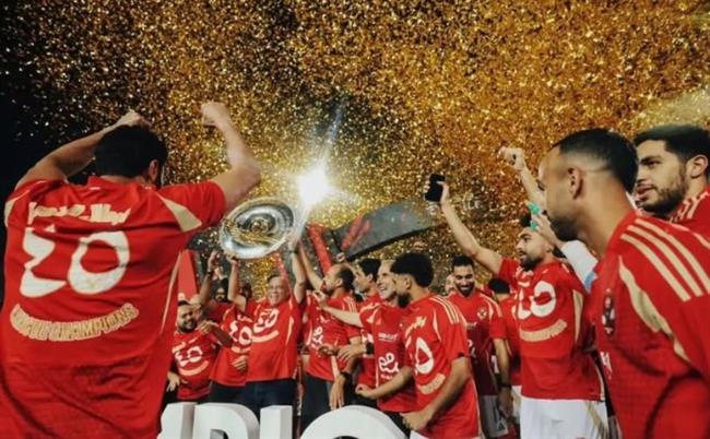 المحكمة الرياضية الدولية تقضي بأحقية الأهلي في بطولة الدوري الموسم الماضي