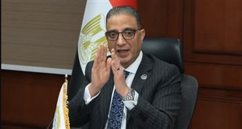 محافظ الجيزة يعقد أول لقاء أسبوعي مع المواطنين لبحث الشكاوى والطلبات المقدمة منهم
