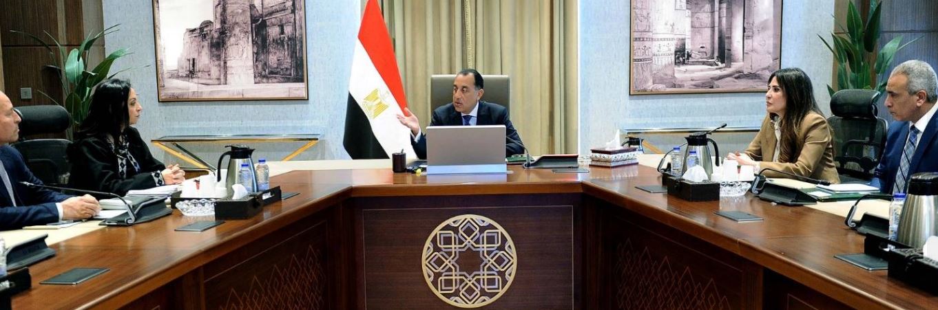 رئيس الوزراء يتابع طرح وحدات سكنية بالإيجار للمواطنين