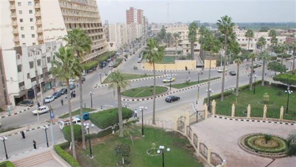 مدينة مطوبس تتجمل بدهان واجهات المنازل باللون الموحد والطاقة الشمسية