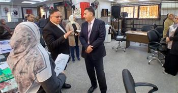   عبدالفتاح يتفقد المركز التكنولوجي وعيادات التأمين الصحي بقها 