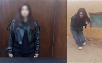   من أجل المشاهدات.. ضبط فتاة بعد فيديو ساخر بالمقابر