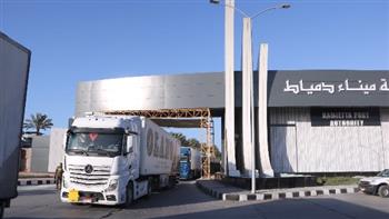   ميناء دمياط يدشن خدمة ترانزيت جديدة لنقل الشاحنات لدول الخليج 