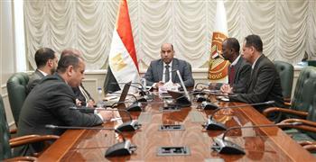 وزير العمل يبحث تأهيل الشباب لسوق العمل الايطالي