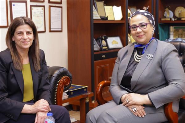 رئيسة القومي للمرأة تبحث مع مفوضة المساواة بقبرص سبل التعاون لتمكين المرأة