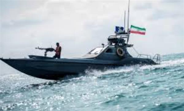 الجيش الأمريكي: نحن بصدد إغراق البحرية الإيرانية بالكامل