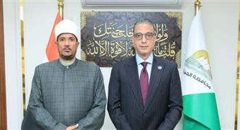   محافظ الجيزة يستقبل الرئيس الجديد لمنطقة الجيزة الأزهرية