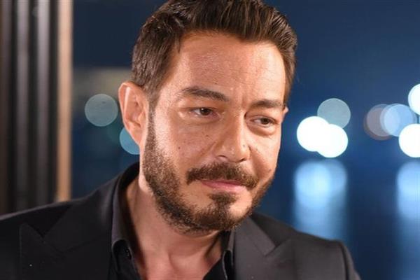 أحمد زاهر ضيف شرف في الحلقة الأخيرة من الست موناليزا