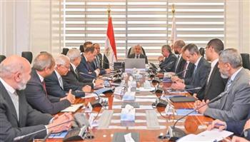 وزير الاستثمار يترأس اجتماع متابعة تنفيذ منصة الكيانات الاقتصادية الوطنية الموحدة