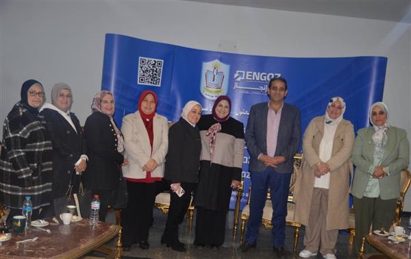 رئيس جامعة بورسعيد على مائدة الإفطار الرمضاني مع مجلس الجامعة