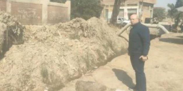 محافظ الفيوم يُحيل رئيس قرية قصر رشوان للتحقيق