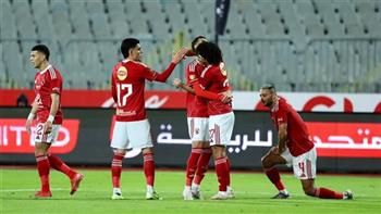   الدوري المصرى.. الأهلى يستعد لمواجهة طلائع الجيش 
