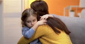   الخجل عند الأطفال.. سلوك طبيعي أم مشكلة تحتاج علاجا؟
