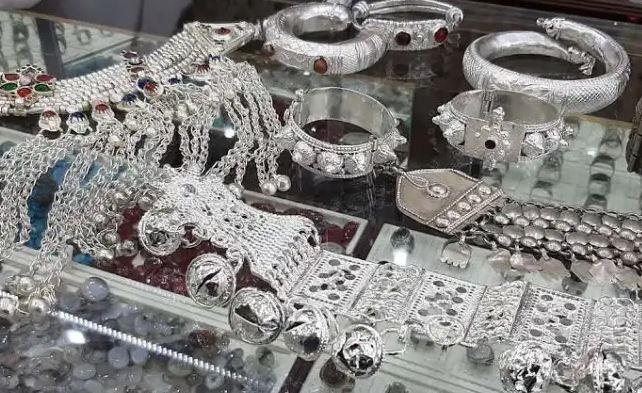 ارتفاع ملحوظ في أسعار الفضة بالأسواق