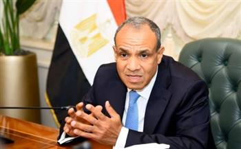   وزير الخارجية يبحث مع وزراء خارجية الإمارات والكويت وإيطاليا الوضع الإقليمى