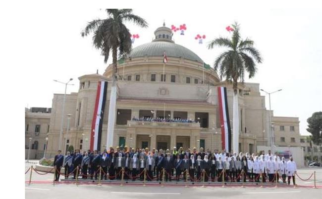 جامعة القاهرة في ذكرى يوم الشهيد: مصر لن تنسى أبناءها الذين قدموا أرواحهم فداءً للوطن
