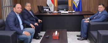   محافظ دمياط يلتقي مسؤولي الجهاز المركزي للإحصاء