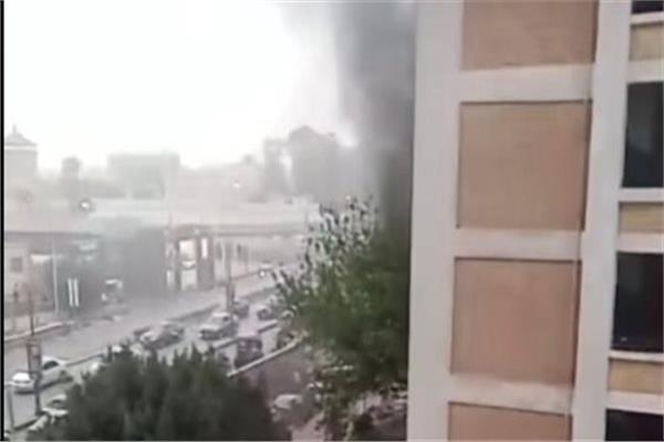 انتداب المعمل الجنائي لمعاينة حريق مصنع ملابس بمنطقة الزيتون