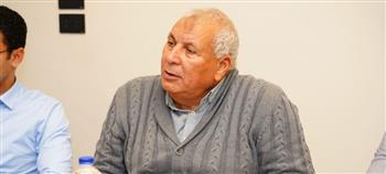   محافظ مطروح يوجه بتجميل مدخل سيوة ويدرس خط طيران لخدمة السياحة