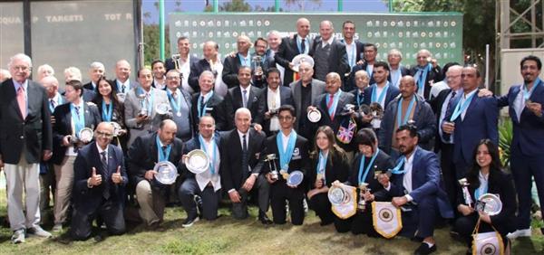 وزير الرياضة يهنئ أبطال الرماية بعد حصد 31 ميدالية و12 لقب بطل أفريقيا