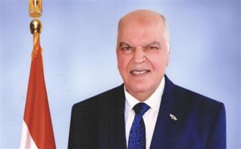   نقيب المعلمين يشكر الرئيس السيسي ومجلس الوزراء على رفع الحد الأدنى للأجور
