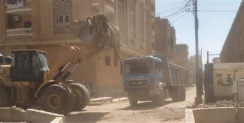   محافظ أسيوط: رفع 200 طن مخلفات خلال حملات نظافة مكثفة بمدينة ديروط