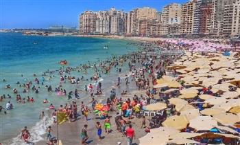   لهذا السبب.. محافظ الإسكندرية يحذر من النزول إلى 27 شاطئ