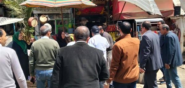 جولة مفاجئة لمحافظ الدقهلية بميت غمر لضبط الإشغالات وتحسين الخدمات