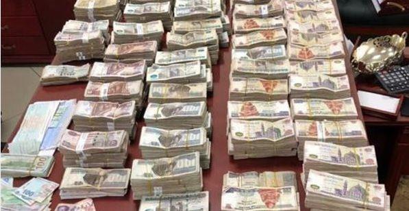 القبض على شخصين بأسيوط بتهمة غسل 60 مليون جنيه من تجارة المخدرات
