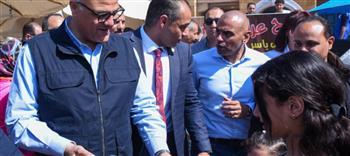 محافظ الإسكندرية يشهد يوماً ترفيهياً بشاطئ ستانلي احتفالاً بأعياد الربيع