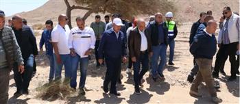   وزيرا النقل والكهرباء فى زيارة ميدانية إلى منطقة جبل الجلالة
