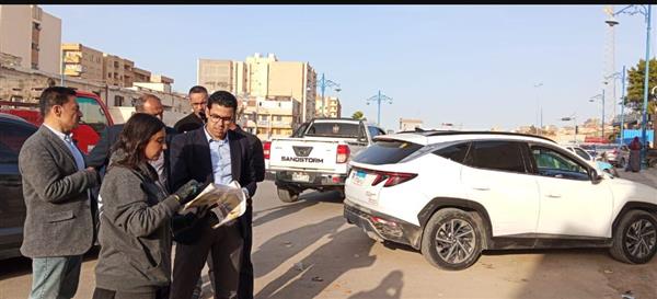 نائب محافظ مطروح يتابع تطوير واجهة سوق مرسى مطروح العمومي