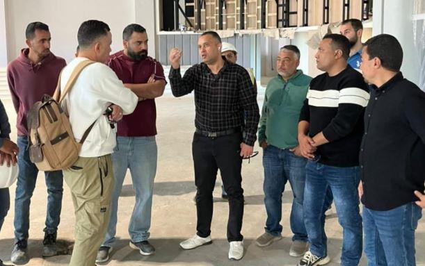 رئيس جهاز العلمين يتفقد التشطيبات النهائية بمركز المؤتمرات بالمدينة التراثية
