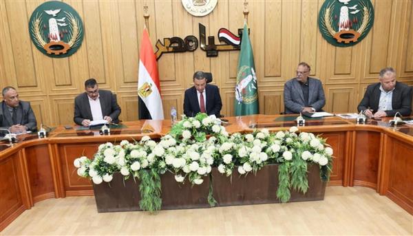 قرار عاجل من محافظ المنوفية لمتابعة مصانع الأعلاف والمطاحن