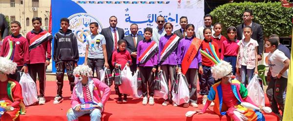 محافظ سوهاج يشهد احتفالية “بشبابها العيلة” لنحو 200 طفل