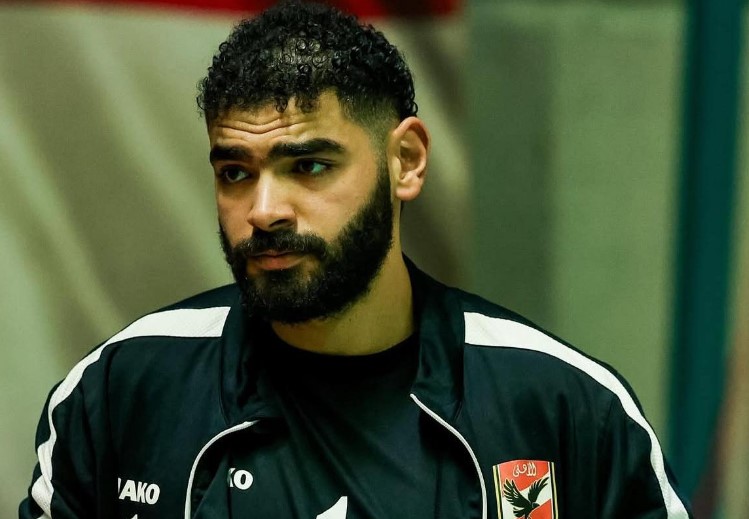 طبيب الأهلي يكشف تفاصيل إصابة حميد حارس فريق اليد